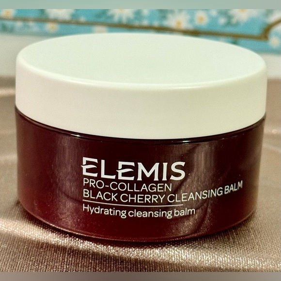 ELEMIS Pro-Collagen Black Cherry Cleansing Balm- 50g/1.7oz 🍒 - Picture 5 of 6